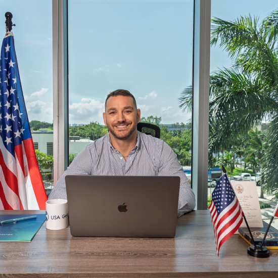 Visados E-2 · L-1 · EB-5